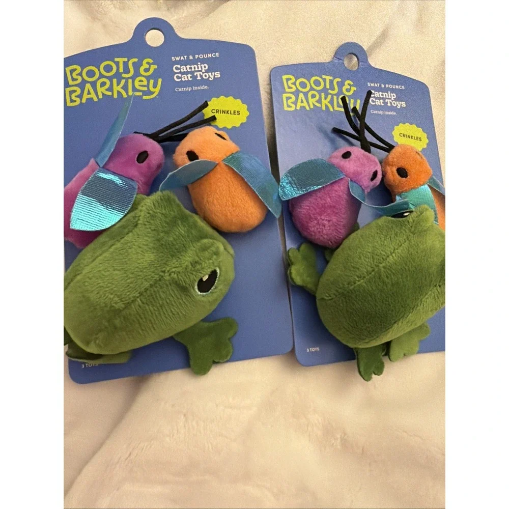 Boots & Barkley Catnip Cat Toy Set Frog & Flies Plush Interactive Pet Toys 2 Pc